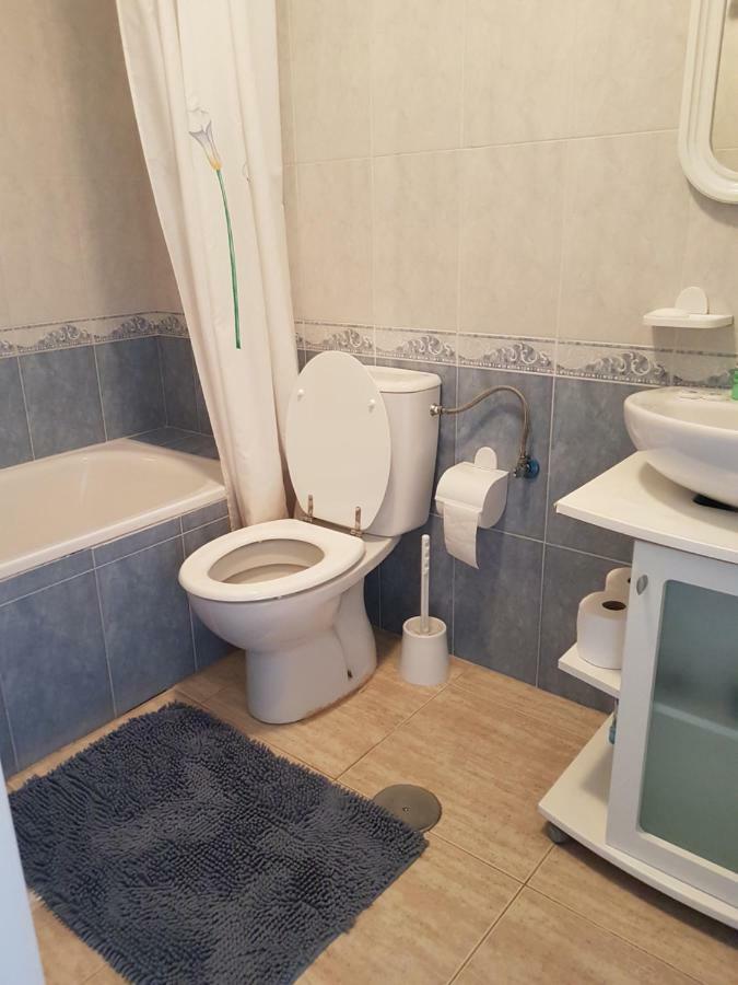 Apartment In Campoamor Overlooking The Swimming Pool المظهر الخارجي الصورة