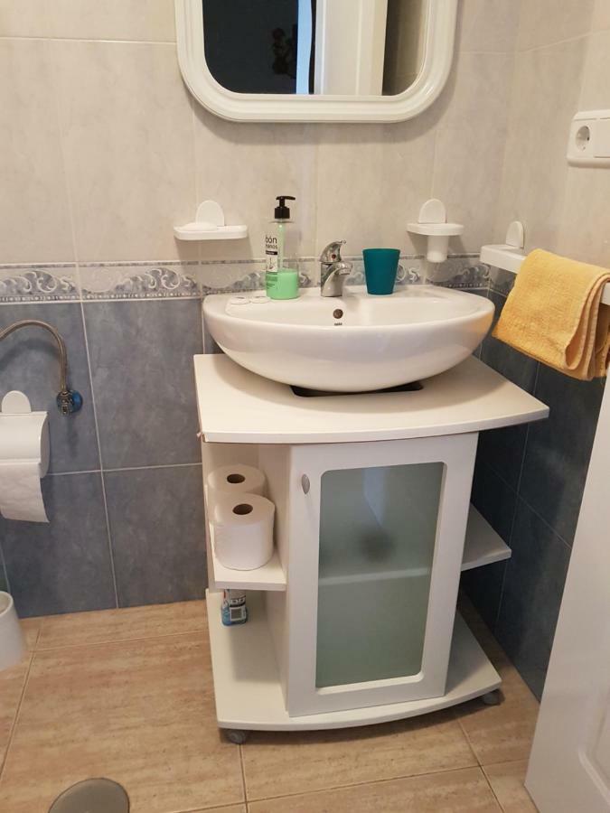 Apartment In Campoamor Overlooking The Swimming Pool المظهر الخارجي الصورة